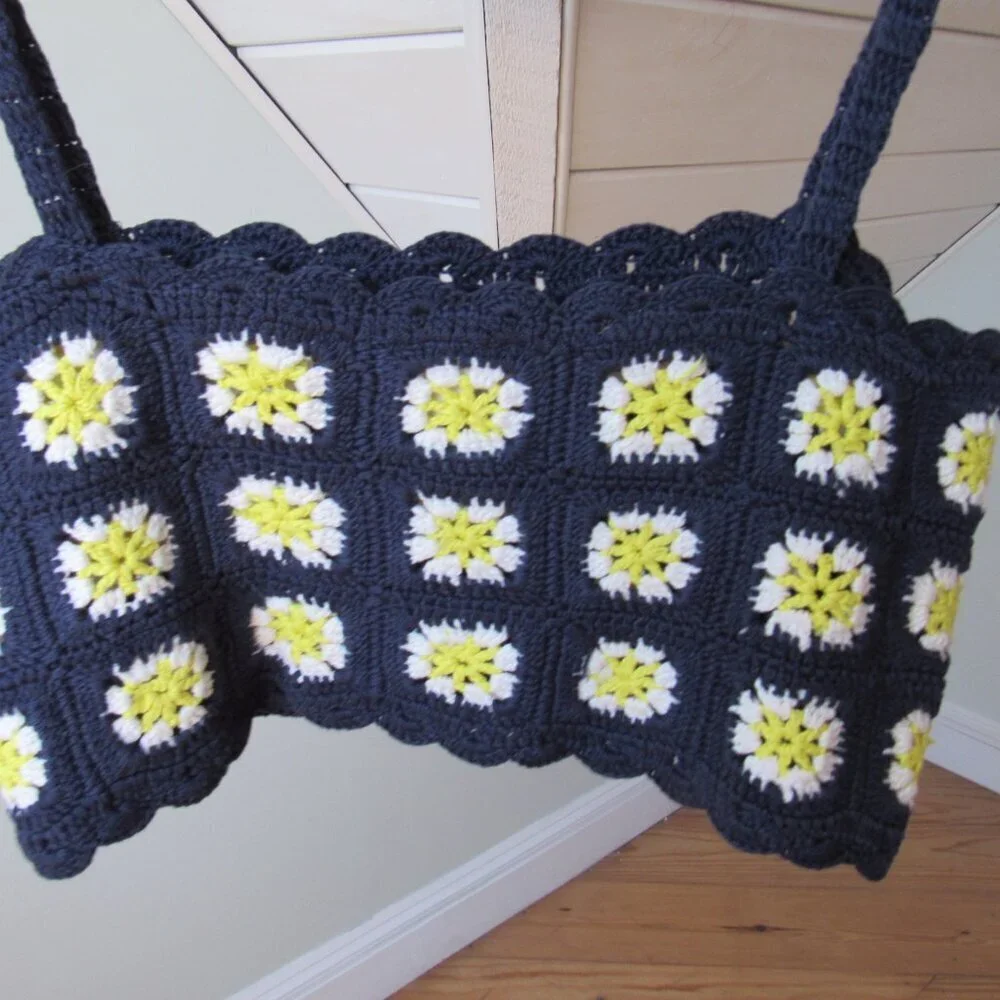 BP. Daisy Crochet Tank Top XS Navy Yellow White - Picture 6 of 10